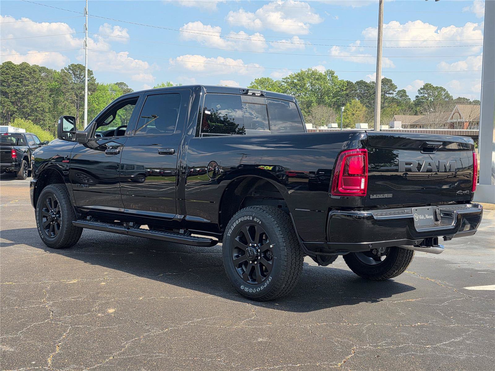 New 2026 RAM 2500 Laramie w/ Night Edition AWD/4WD image 7