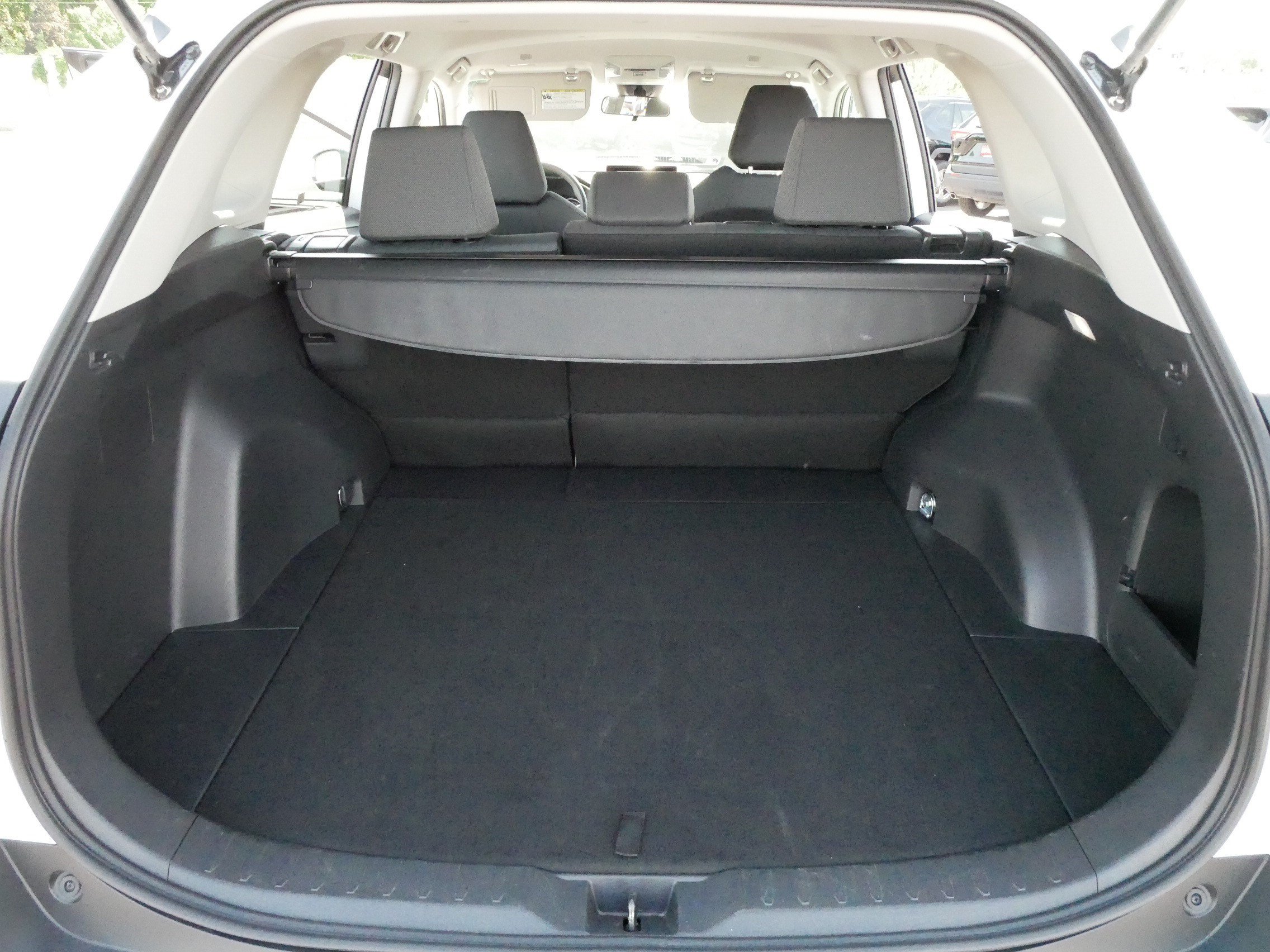Certified 2025 Toyota RAV4 XLE AWD/4WD image 18