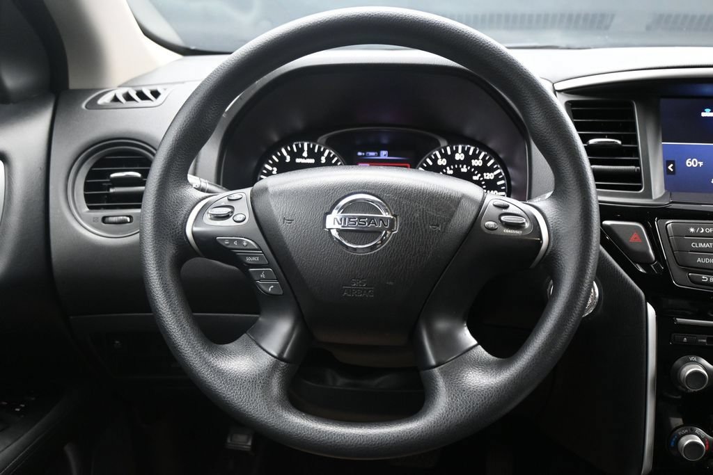 Used 2017 Nissan Pathfinder S AWD/4WD image 20