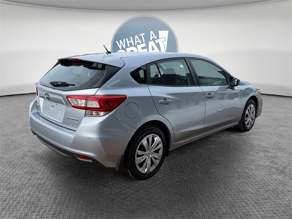 Used 2019 Subaru Impreza 2.0i image 3
