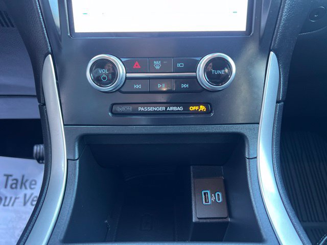 Used 2024 Ford Edge SEL w/ Convenience Package AWD/4WD image 29