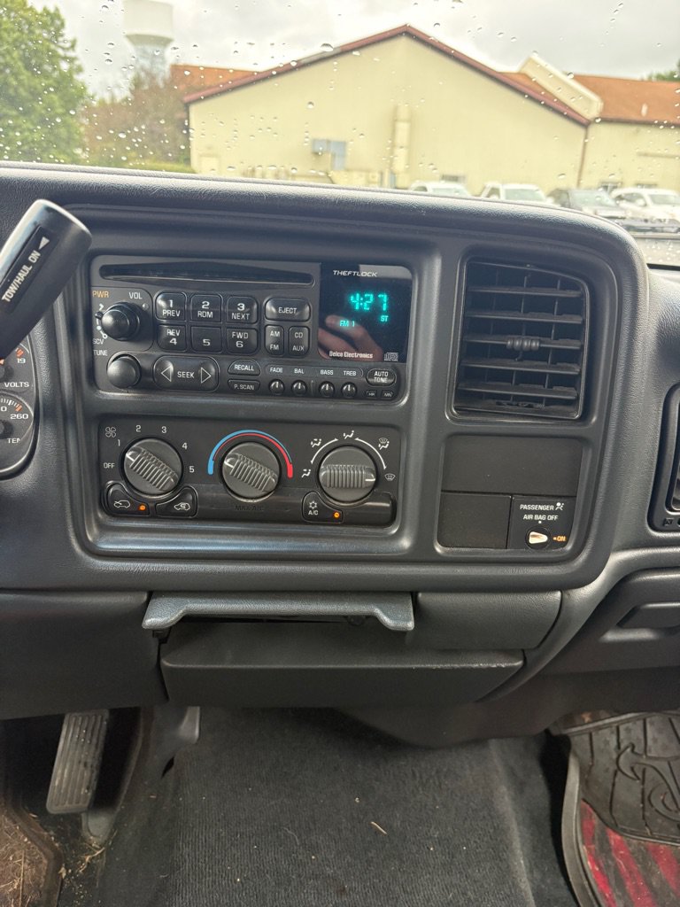Used 2002 Chevrolet Silverado 1500 LS w/ Off-Road Pkg AWD/4WD image 15