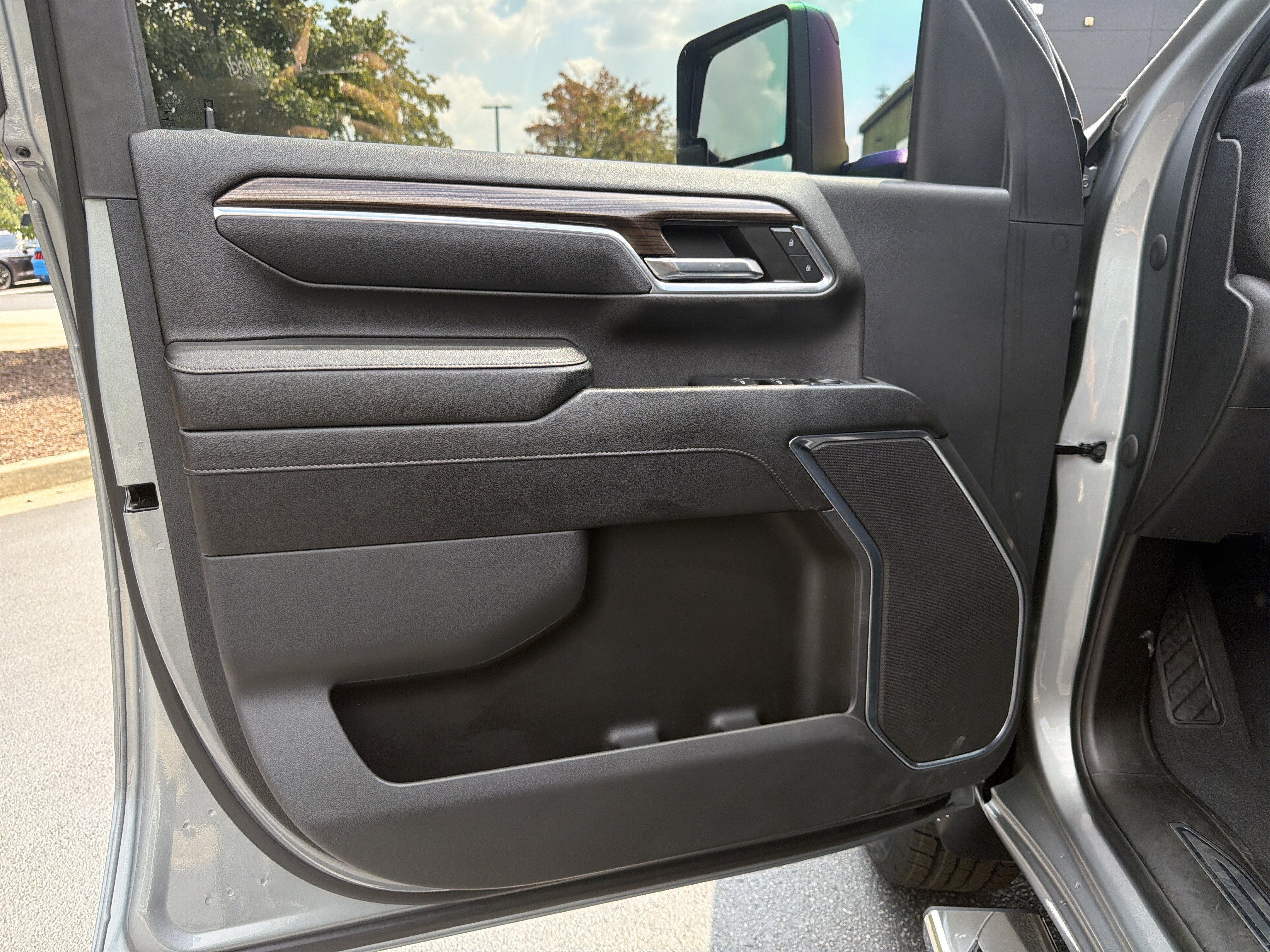 Used 2024 Chevrolet Silverado 3500 LT w/ All Star Edition AWD/4WD image 23