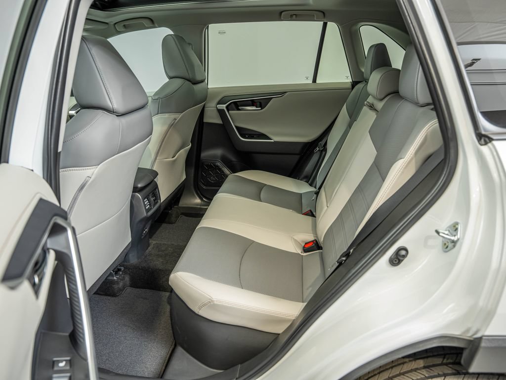 Used 2025 Toyota RAV4 Limited w/ Advanced Technology Package AWD/4WD image 35