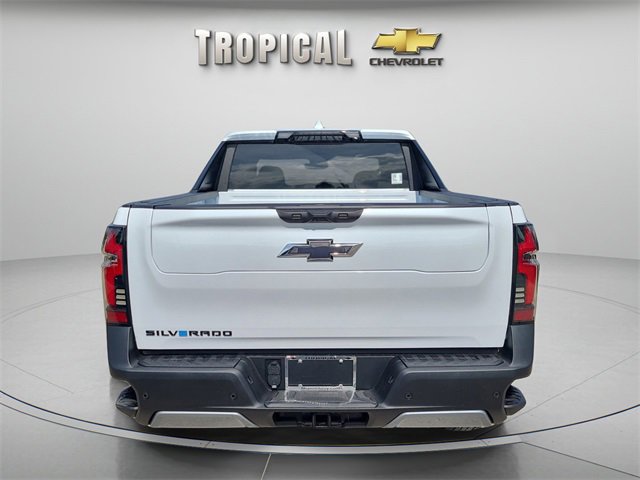 New 2026 Chevrolet Silverado EV Trail Boss image 4