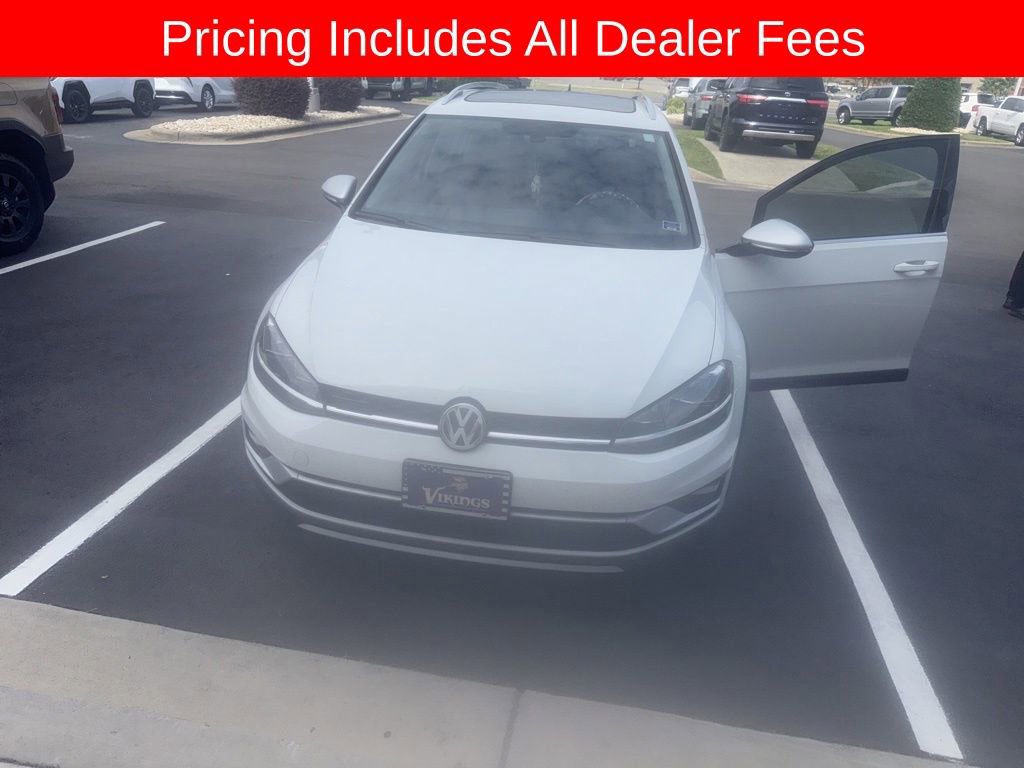 Used 2018 Volkswagen Golf Alltrack SE AWD/4WD image 2