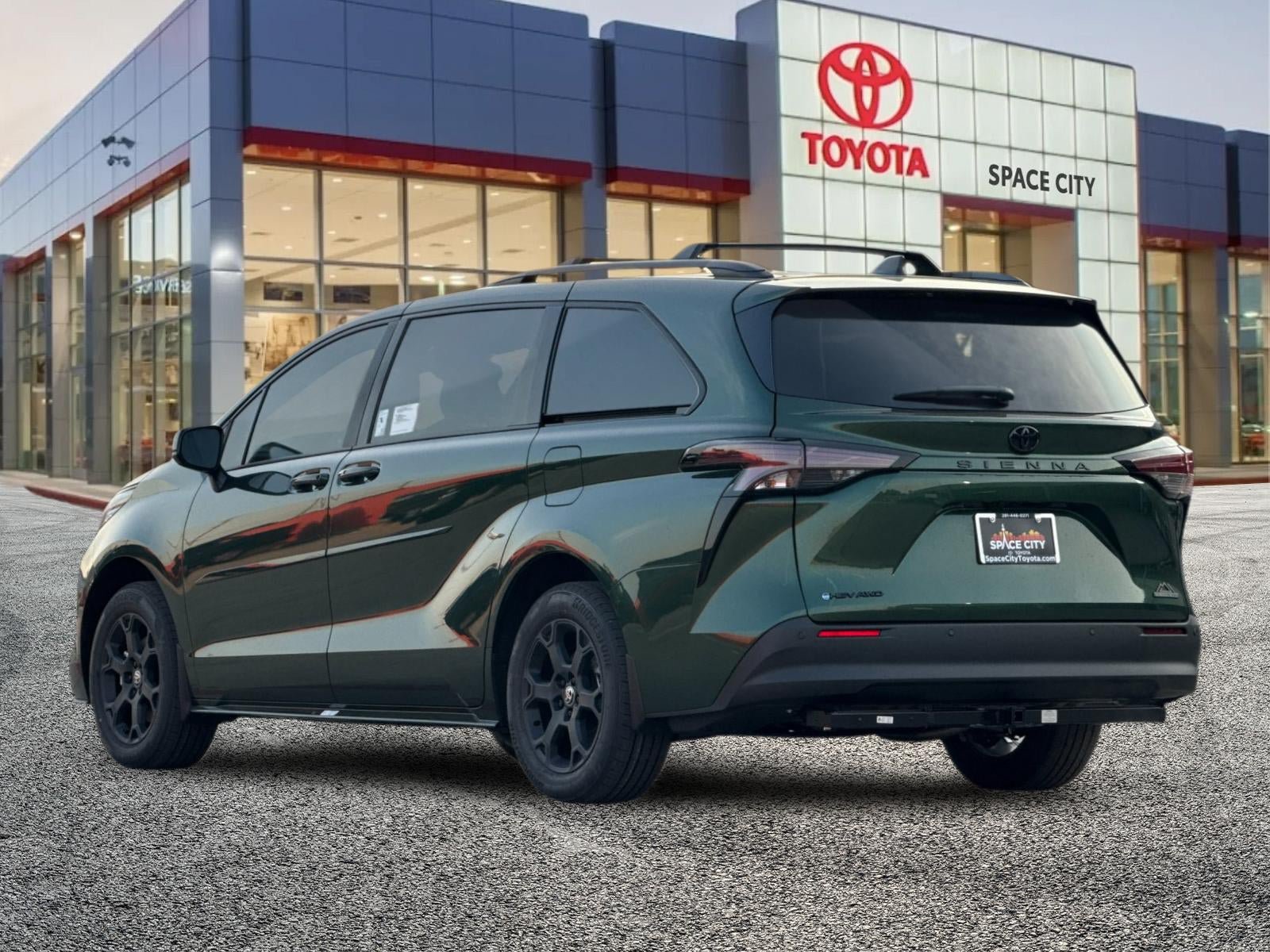 New 2026 Toyota Sienna XLE Woodland Edition AWD/4WD image 4