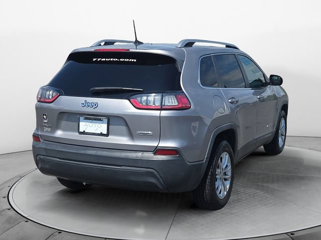 Used 2019 Jeep Cherokee Latitude w/ Cold Weather Group AWD/4WD image 5