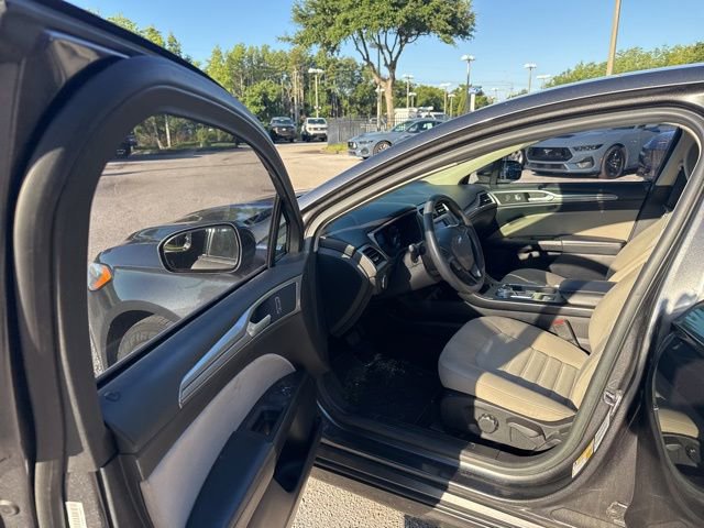 Used 2017 Ford Fusion S FWD image 13