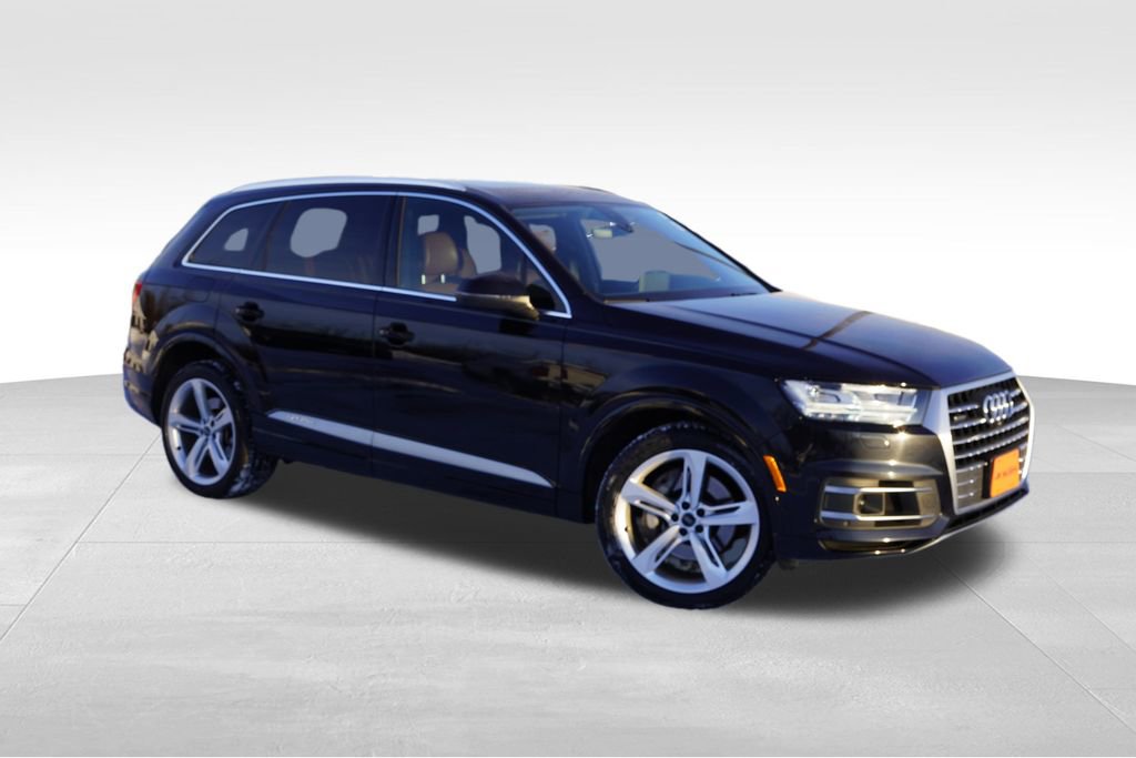 Used 2019 Audi Q7 3.0T Prestige w/ Prestige Package image 2