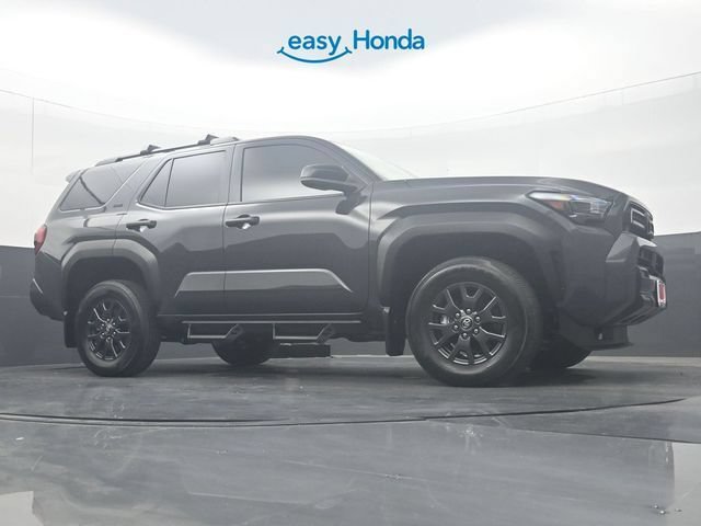 Used 2025 Toyota 4Runner SR5 AWD/4WD image 26