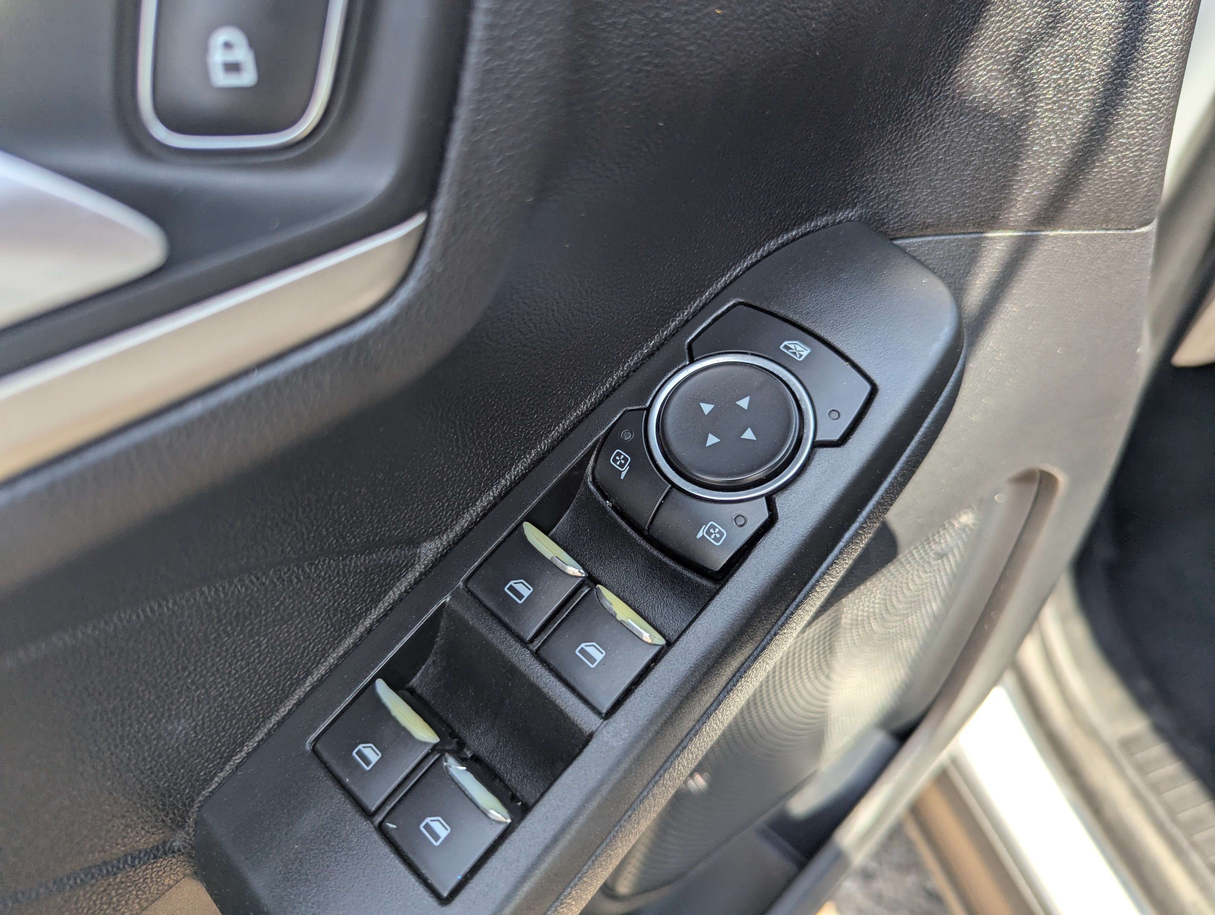 Used 2021 Ford Escape SE AWD/4WD image 21
