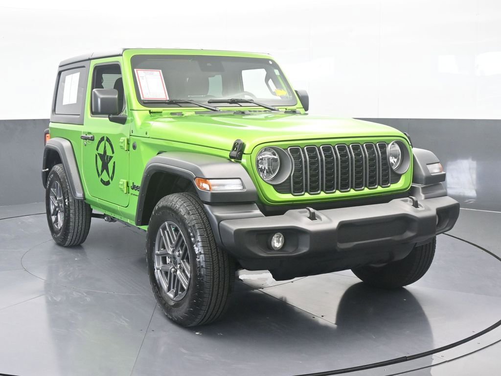 Used 2025 Jeep Wrangler Sport image 9