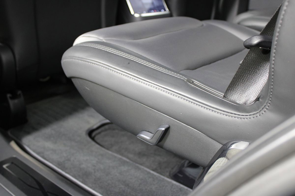 Used 2024 Tesla Model X AWD/4WD image 20