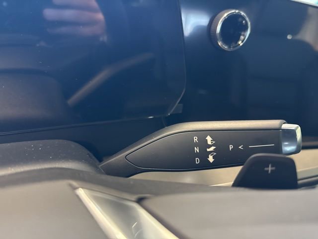 New 2026 Chevrolet Traverse LT w/ Sun and Wheel Package image 18