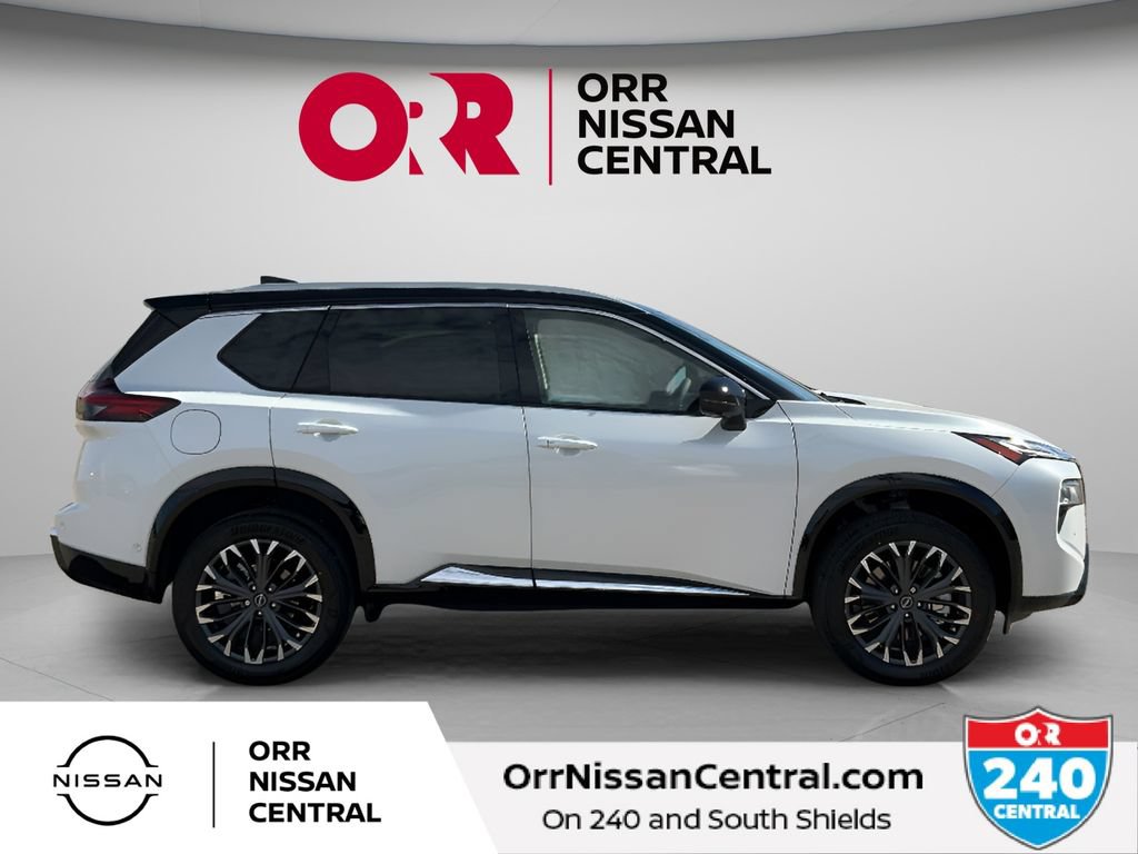 New 2026 Nissan Rogue Platinum w/ Tech Package AWD/4WD image 4
