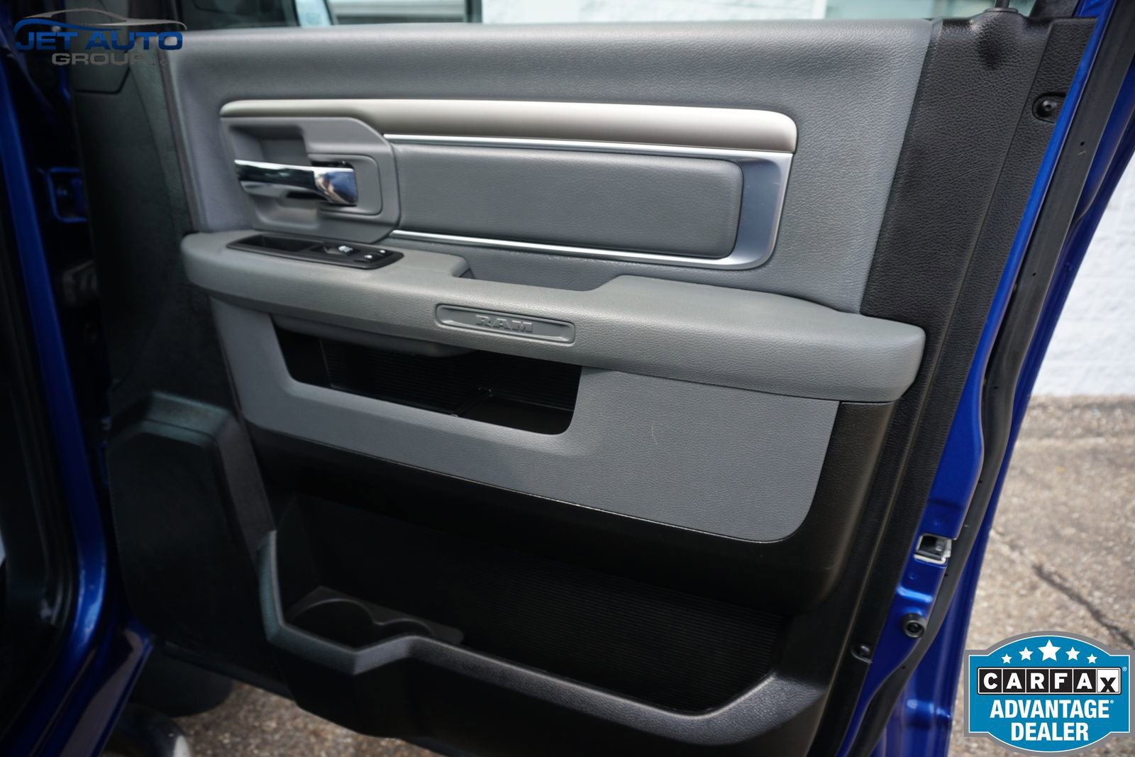 Used 2019 RAM 1500 Classic SLT AWD/4WD image 22