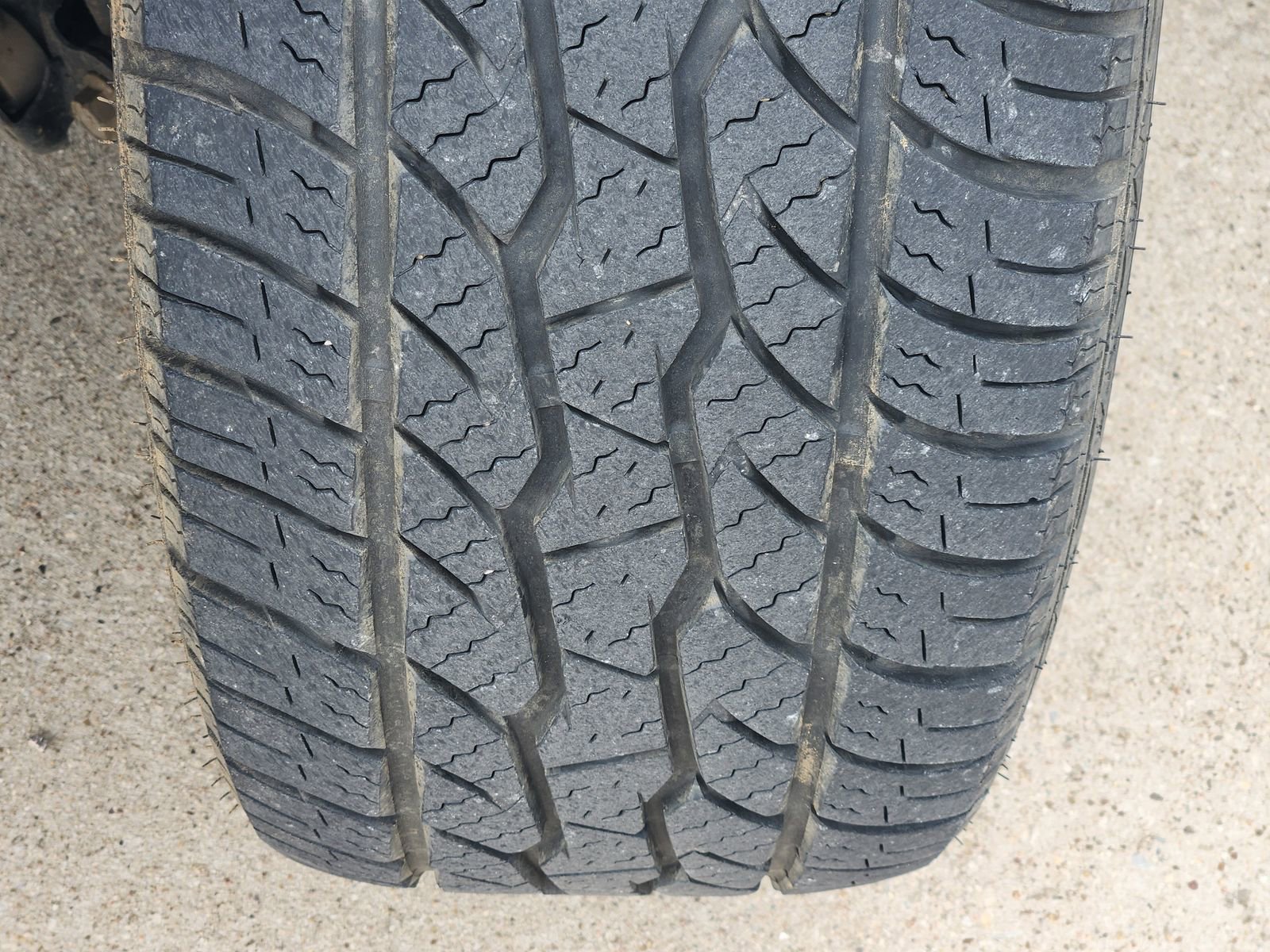 Used 2014 Toyota Tundra SR5 w/ SR5 Upgrade Package RWD image 12