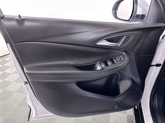 Used 2024 Buick Encore GX Sport Touring image 23