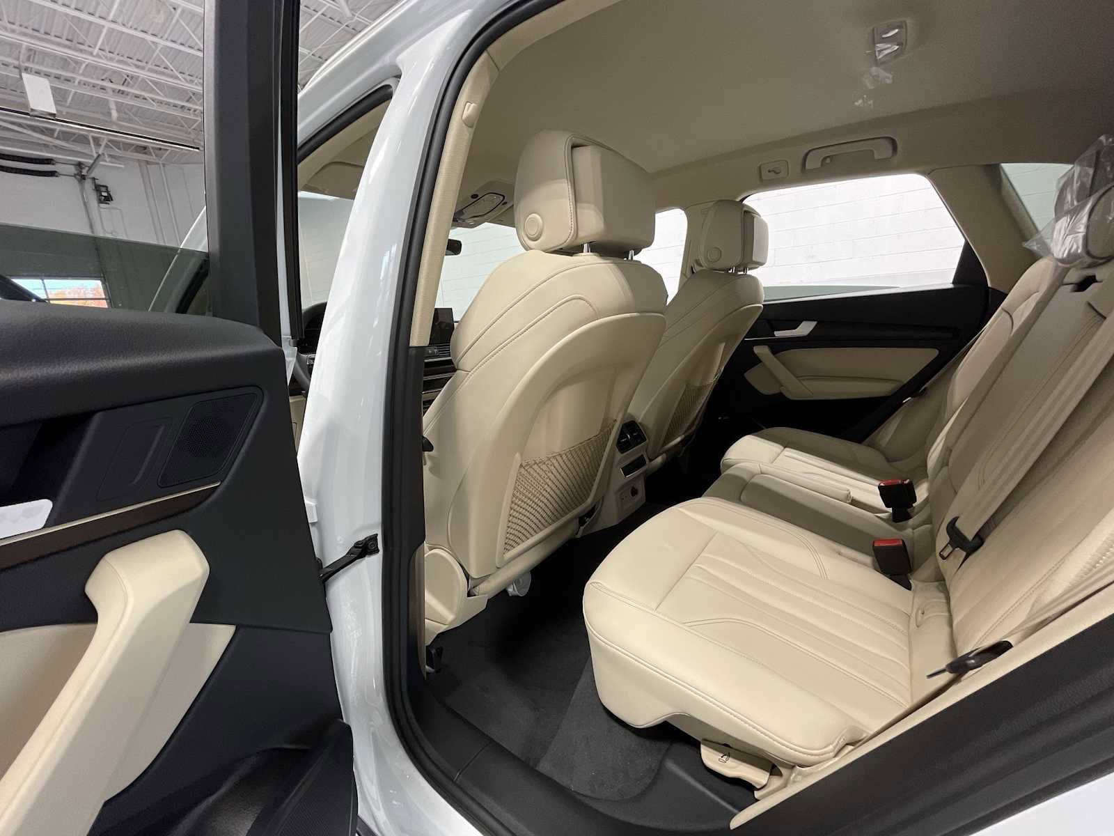 Used 2024 Audi Q5 2.0T Premium image 18