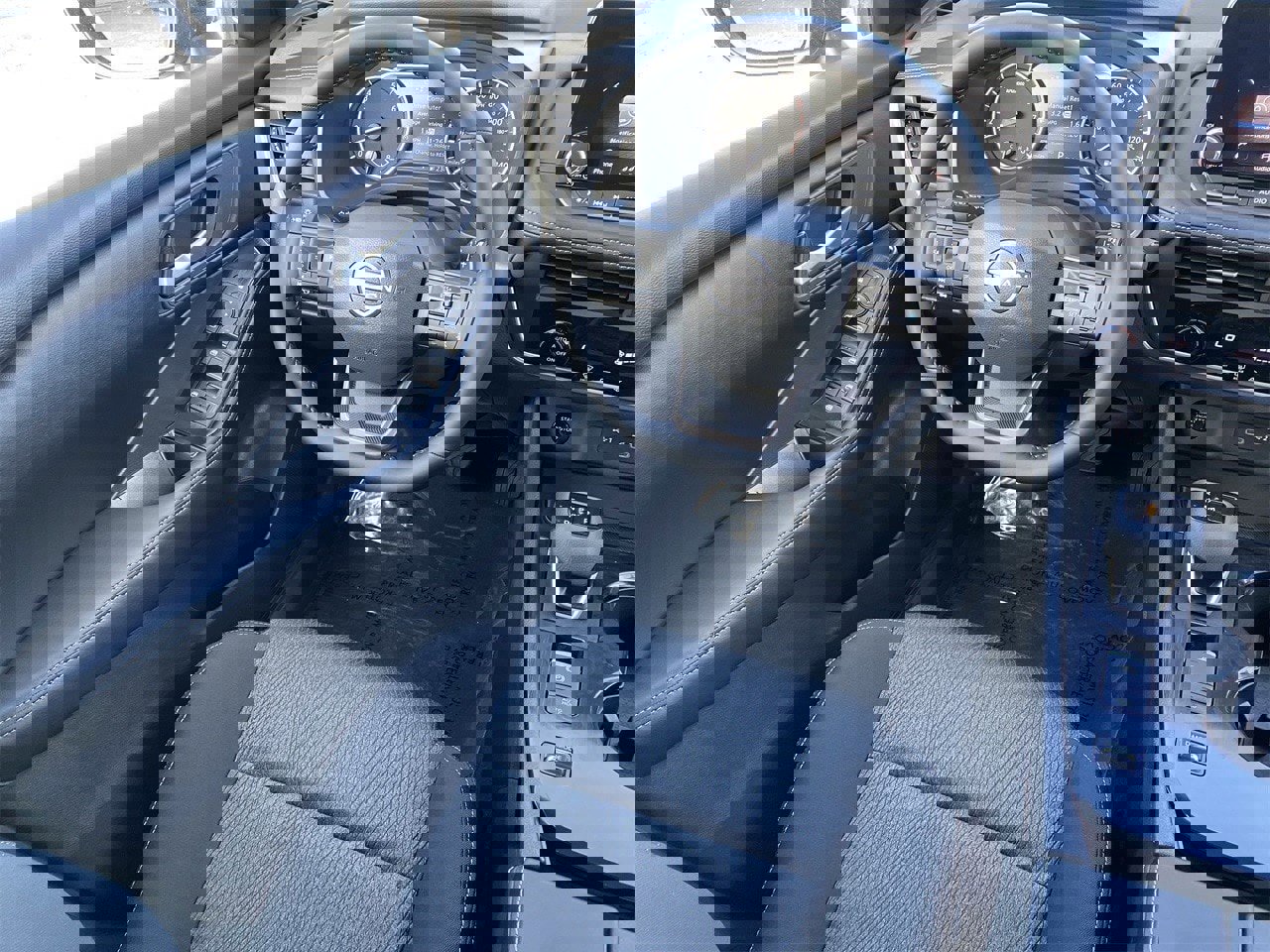 New 2026 Nissan Rogue SV image 18