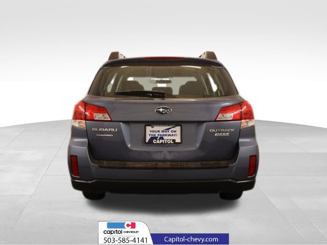 Used 2013 Subaru Outback 2.5i AWD/4WD image 3