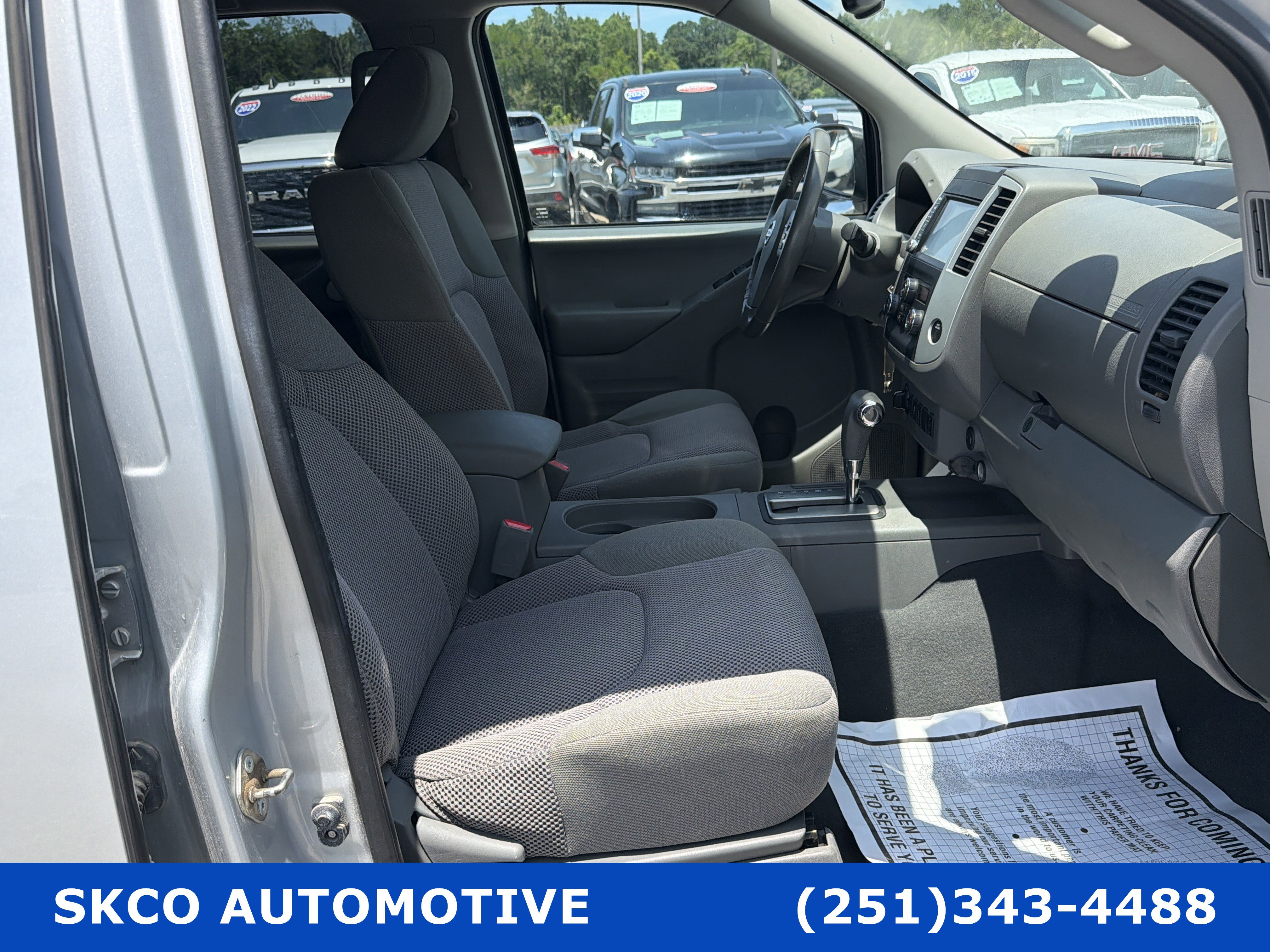 Used 2019 Nissan Frontier SV w/ Value Truck Package AWD/4WD image 13