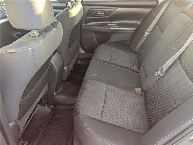 Used 2016 Nissan Altima 2.5 S w/ Power Driver Seat Package image 14