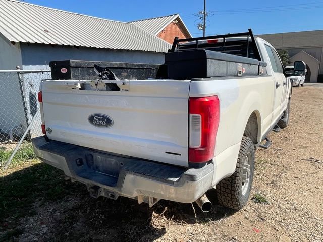 Used 2018 Ford F250 XL w/ Power Equipment Group AWD/4WD image 9