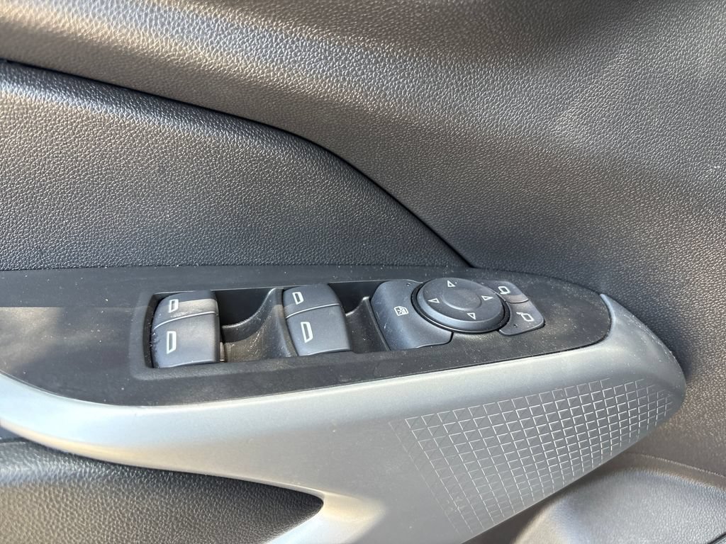 Used 2026 Chevrolet Trax LS FWD image 11