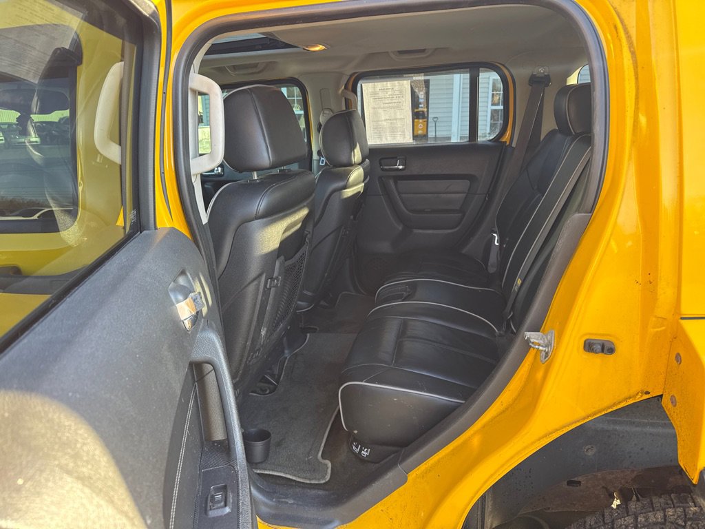 Used 2007 HUMMER H3 image 11