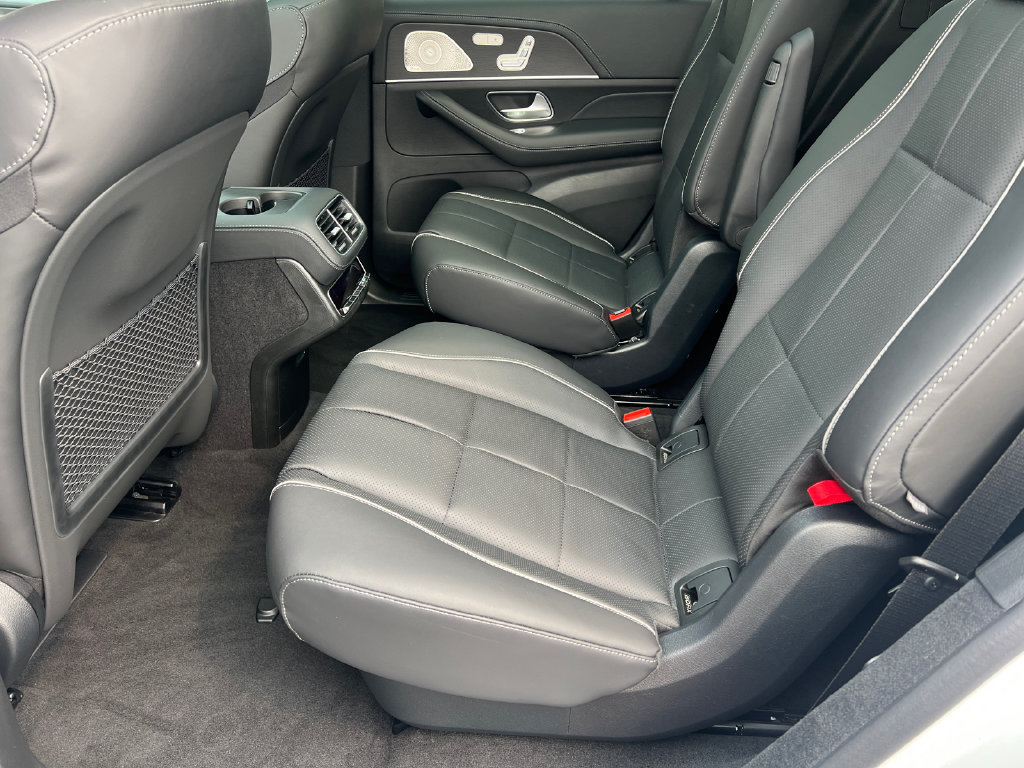 New 2026 Mercedes-Benz GLS 450 4MATIC image 26