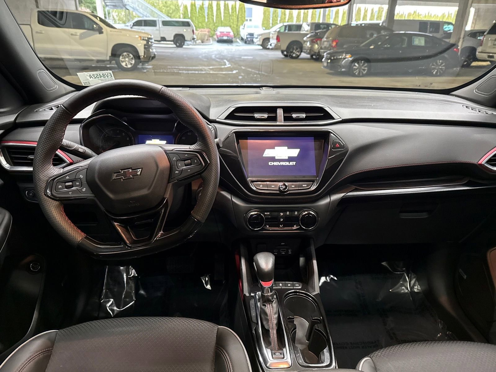 Used 2022 Chevrolet TrailBlazer RS w/ Sun and Liftgate Package image 15