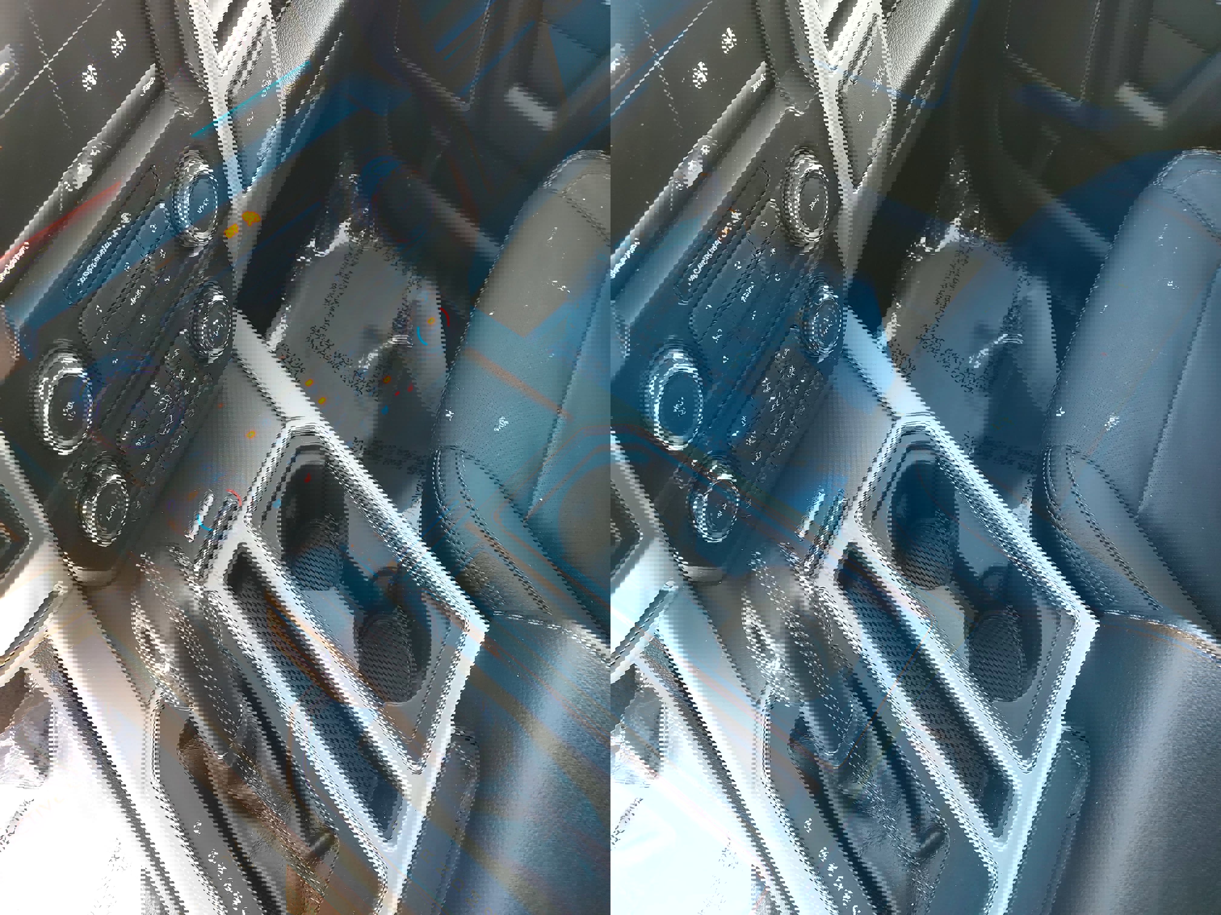 Used 2015 Ford F150 Lariat image 26