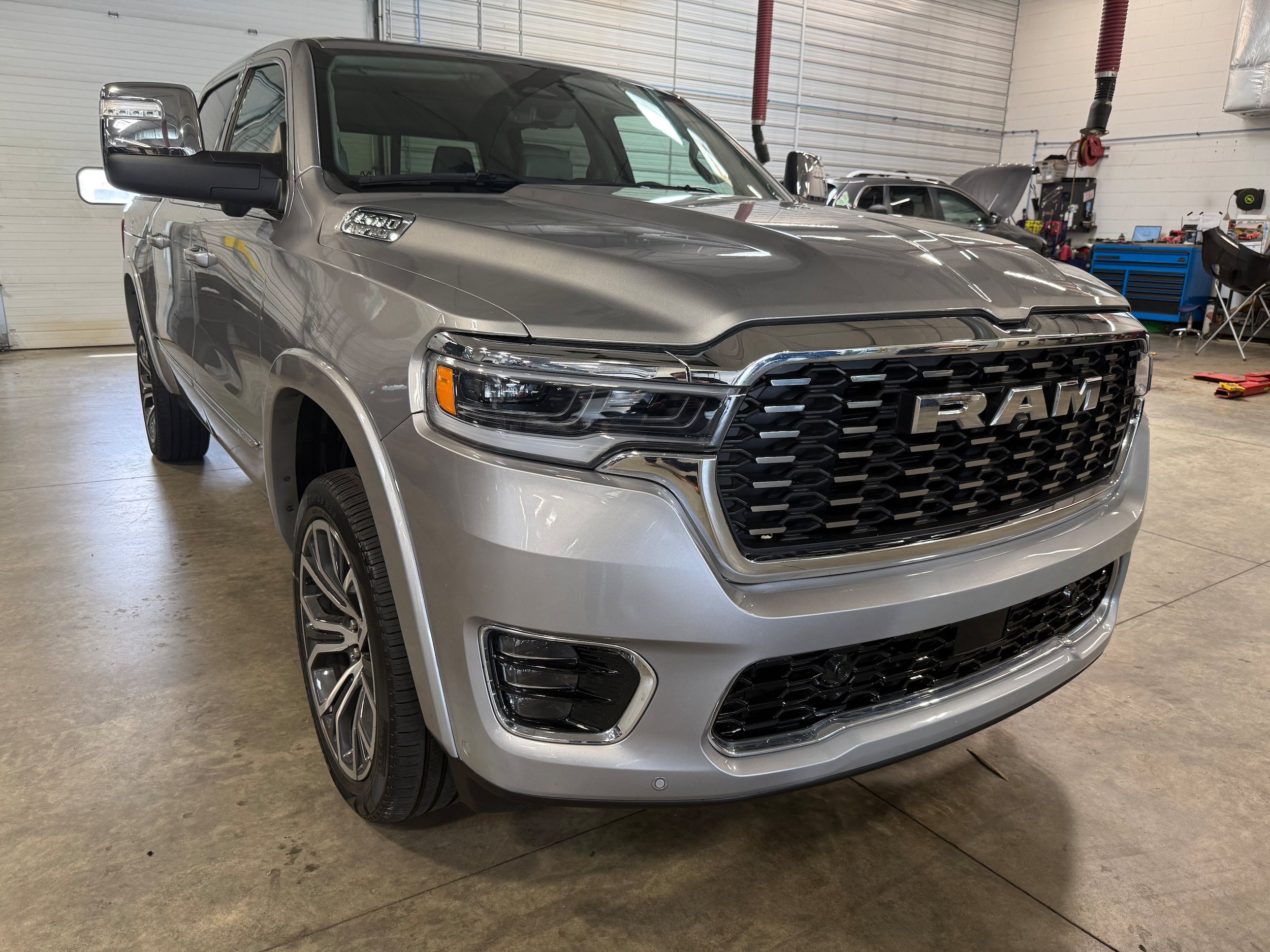 Certified 2025 RAM 1500 Tungsten w/ Off Road Group AWD/4WD image 1