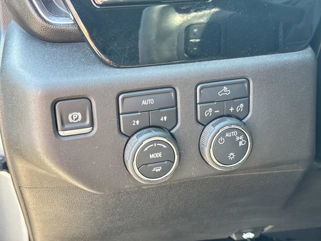 Used 2025 Chevrolet Silverado 1500 LT w/ All Star Edition Plus AWD/4WD image 28