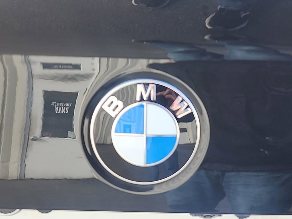 Used 2022 BMW 230i Coupe w/ Premium Package 2 image 7