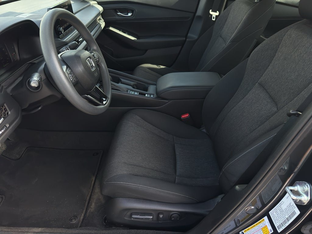 Used 2023 Honda Accord EX image 12