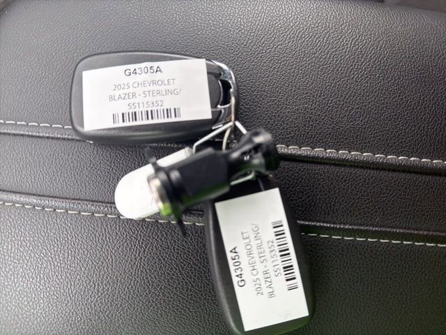 Used 2025 Chevrolet Blazer LT w/ Midnight/Sport Edition image 22