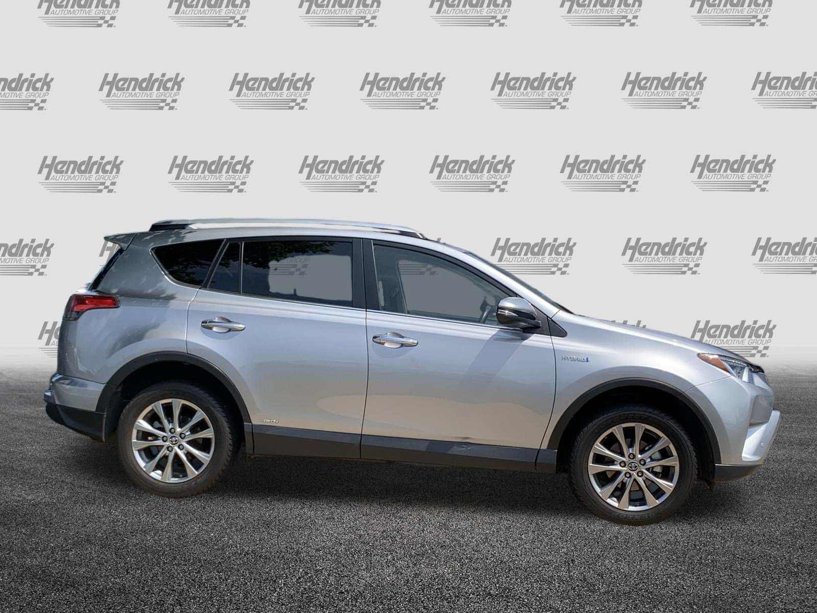 Used 2017 Toyota RAV4 Limited AWD/4WD image 11