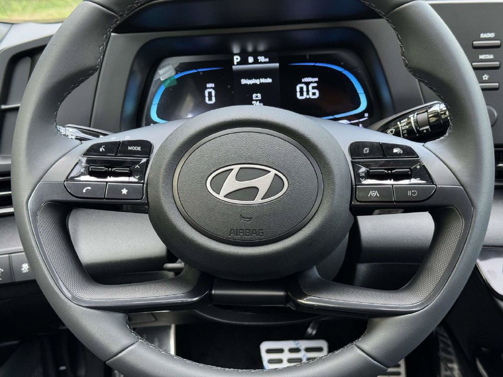 New 2026 Hyundai Elantra SEL Sport FWD image 21