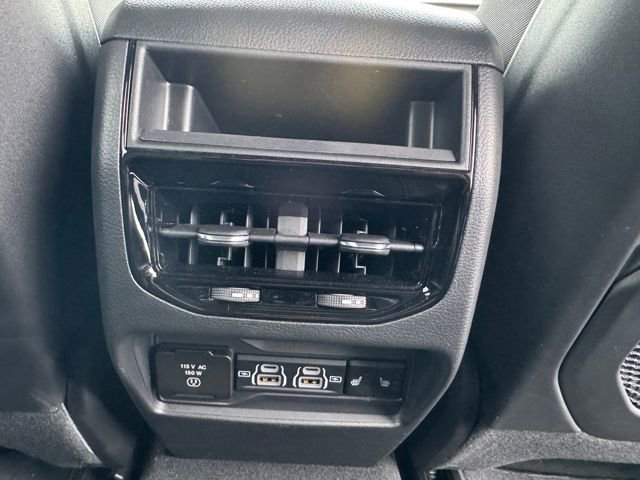 New 2025 Jeep Grand Cherokee Limited 4xe w/ Trailer Tow Package image 33