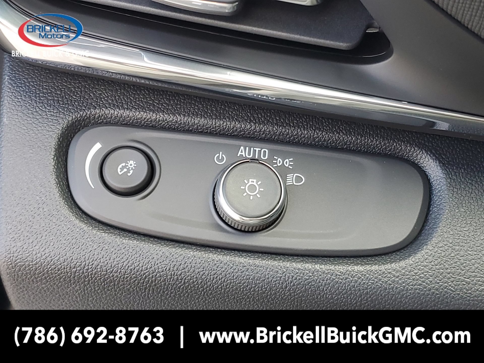 New 2026 Buick Envista Sport Touring FWD image 20