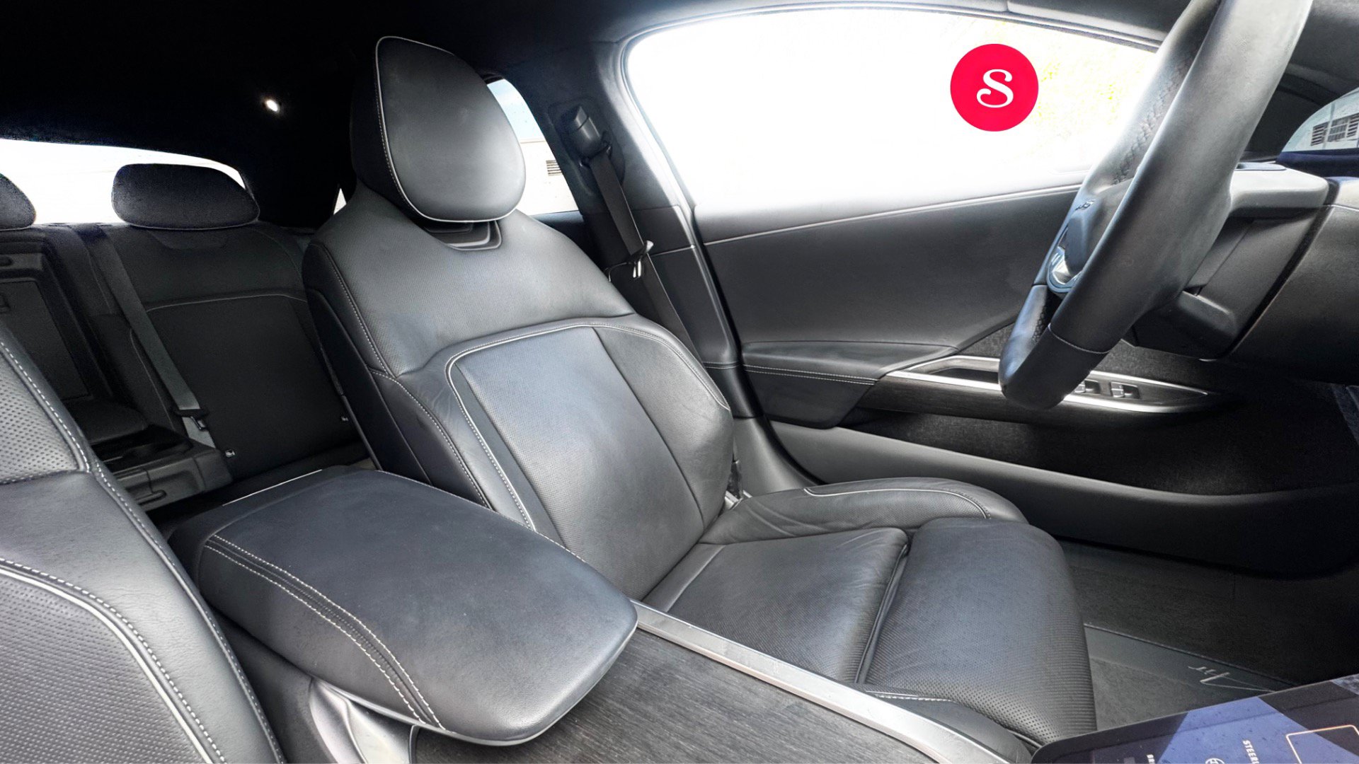 Used 2023 Lucid Air Touring AWD/4WD image 19
