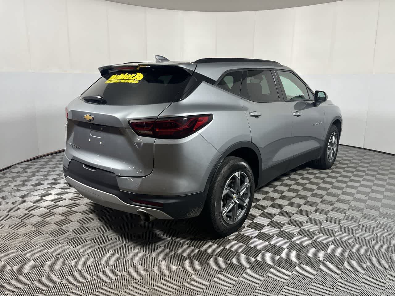 Used 2023 Chevrolet Blazer LT w/ Convenience Package AWD/4WD image 8