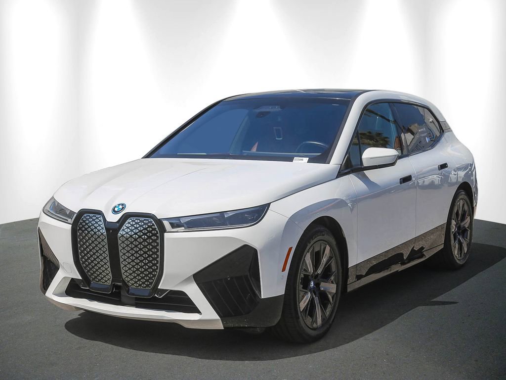Certified 2023 BMW iX xDrive50 w/ Premium Package AWD/4WD image 3