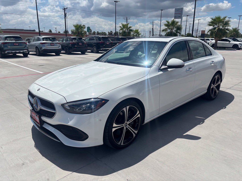 Used 2024 Mercedes-Benz C 300 Sedan image 3