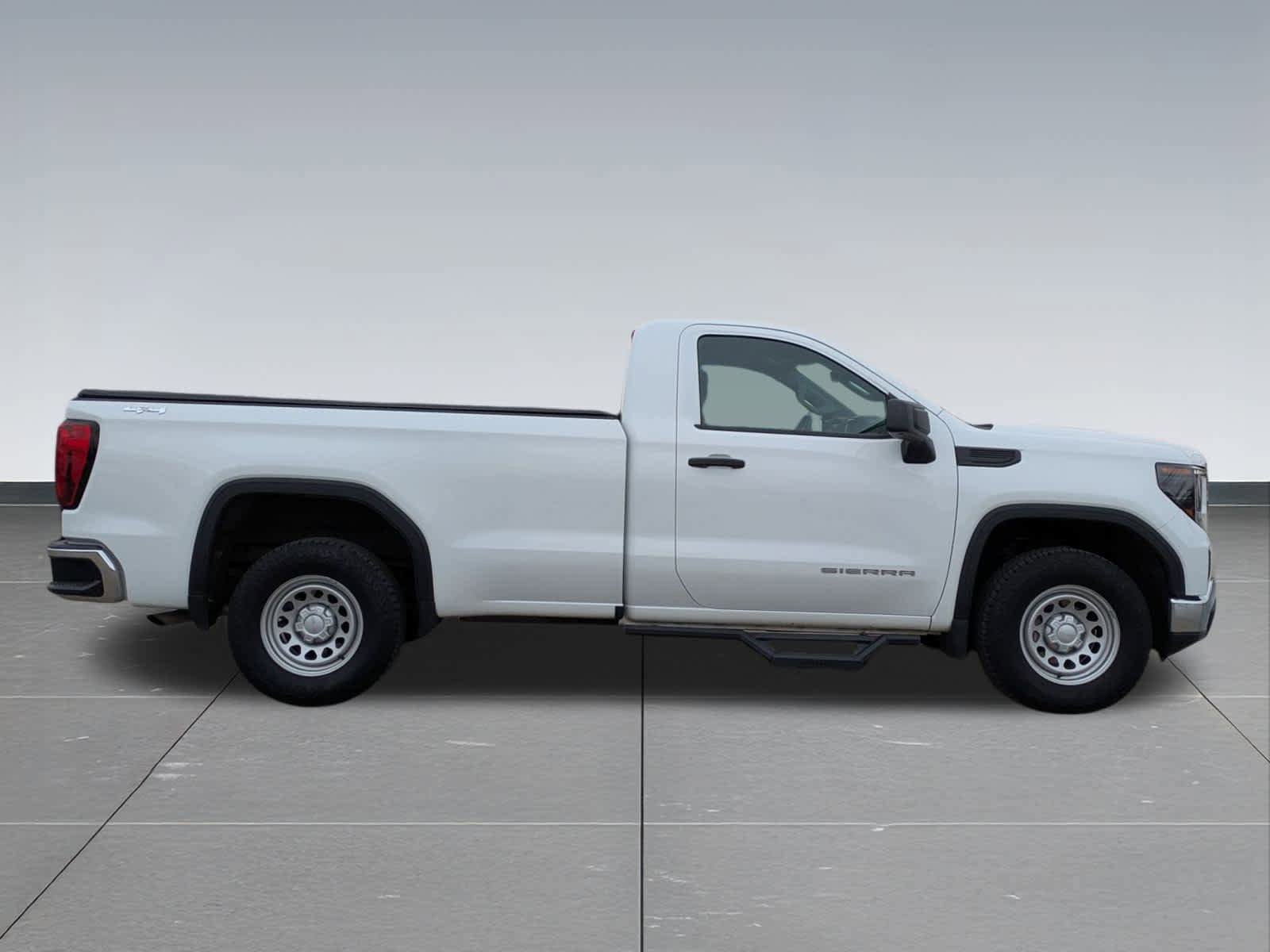 Used 2024 GMC Sierra 1500 Pro w/ Pro Value Package AWD/4WD image 7