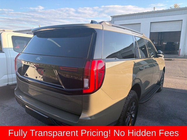 Used 2025 Ford Expedition Tremor AWD/4WD image 8
