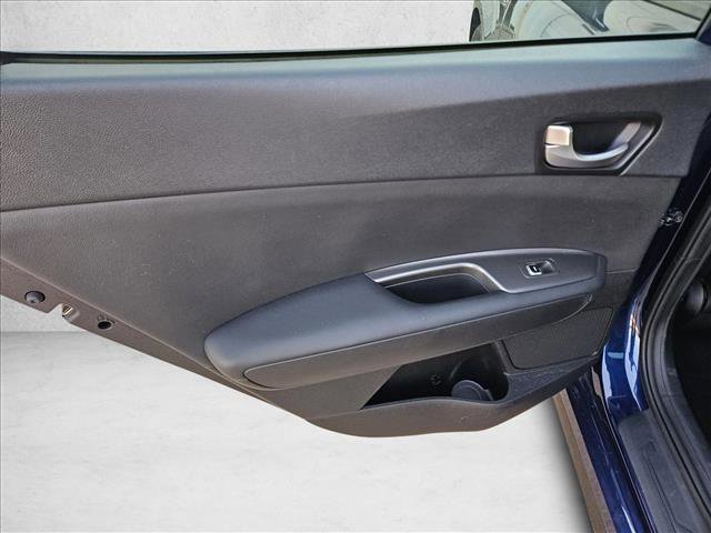Used 2020 Kia Optima S image 12
